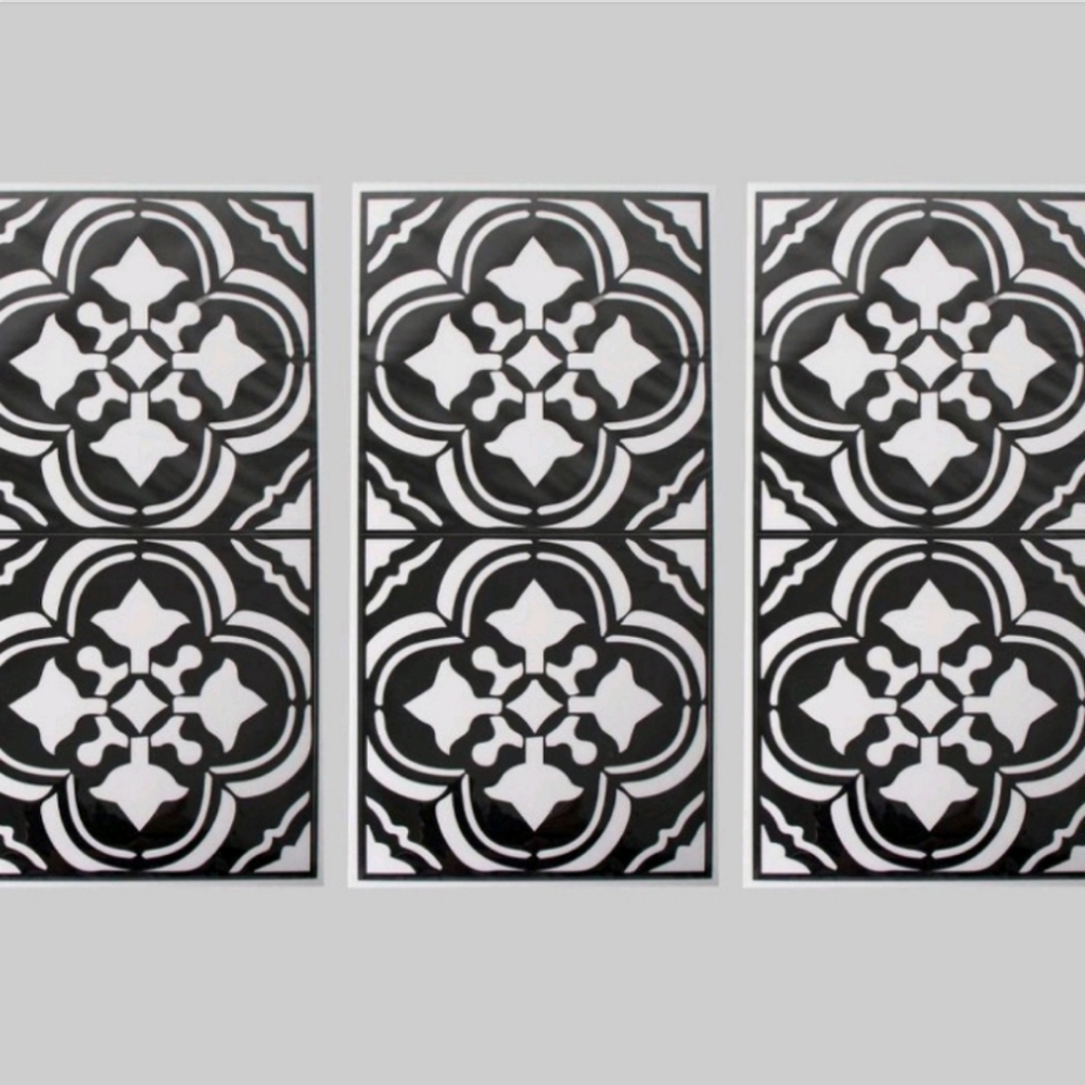 (1) 1PK TARGET BULLSEYE TILE DECAL DECOR